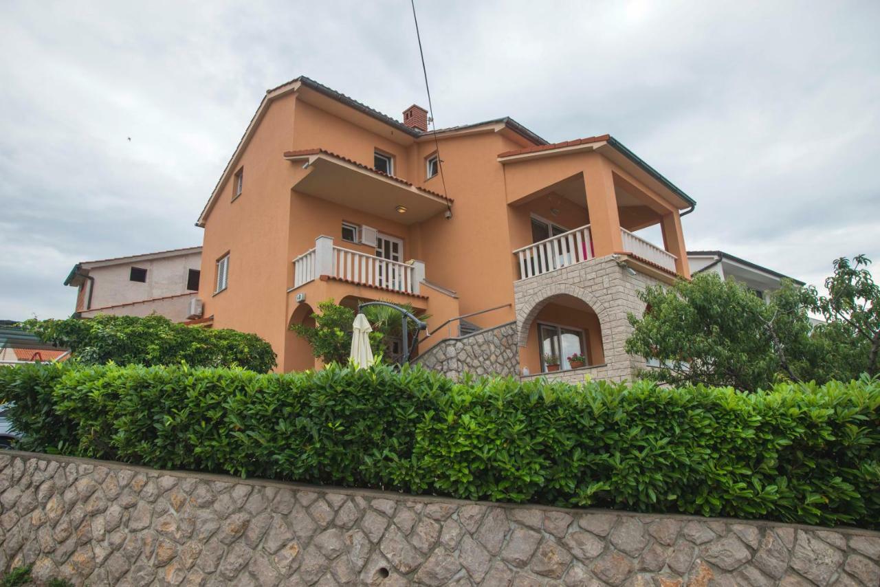 Apartament Apartman Lana Omišalj Zewnętrze zdjęcie