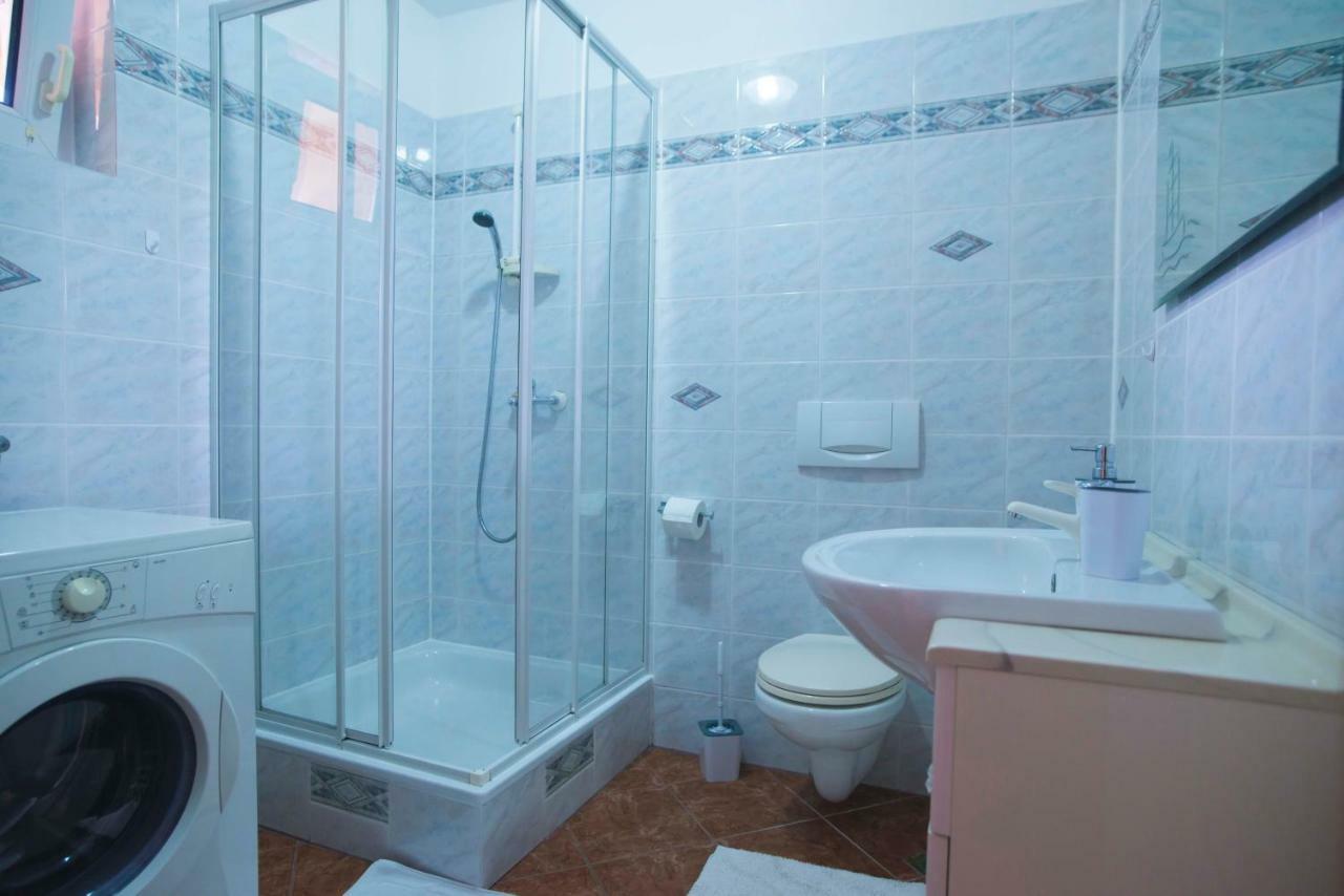 Apartament Apartman Lana Omišalj Zewnętrze zdjęcie